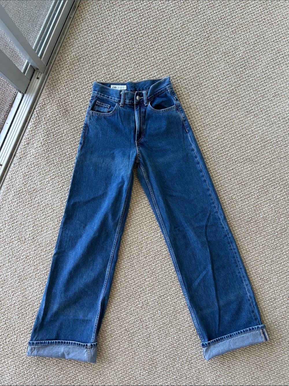 Wide Straight-Leg Jeans - Blue